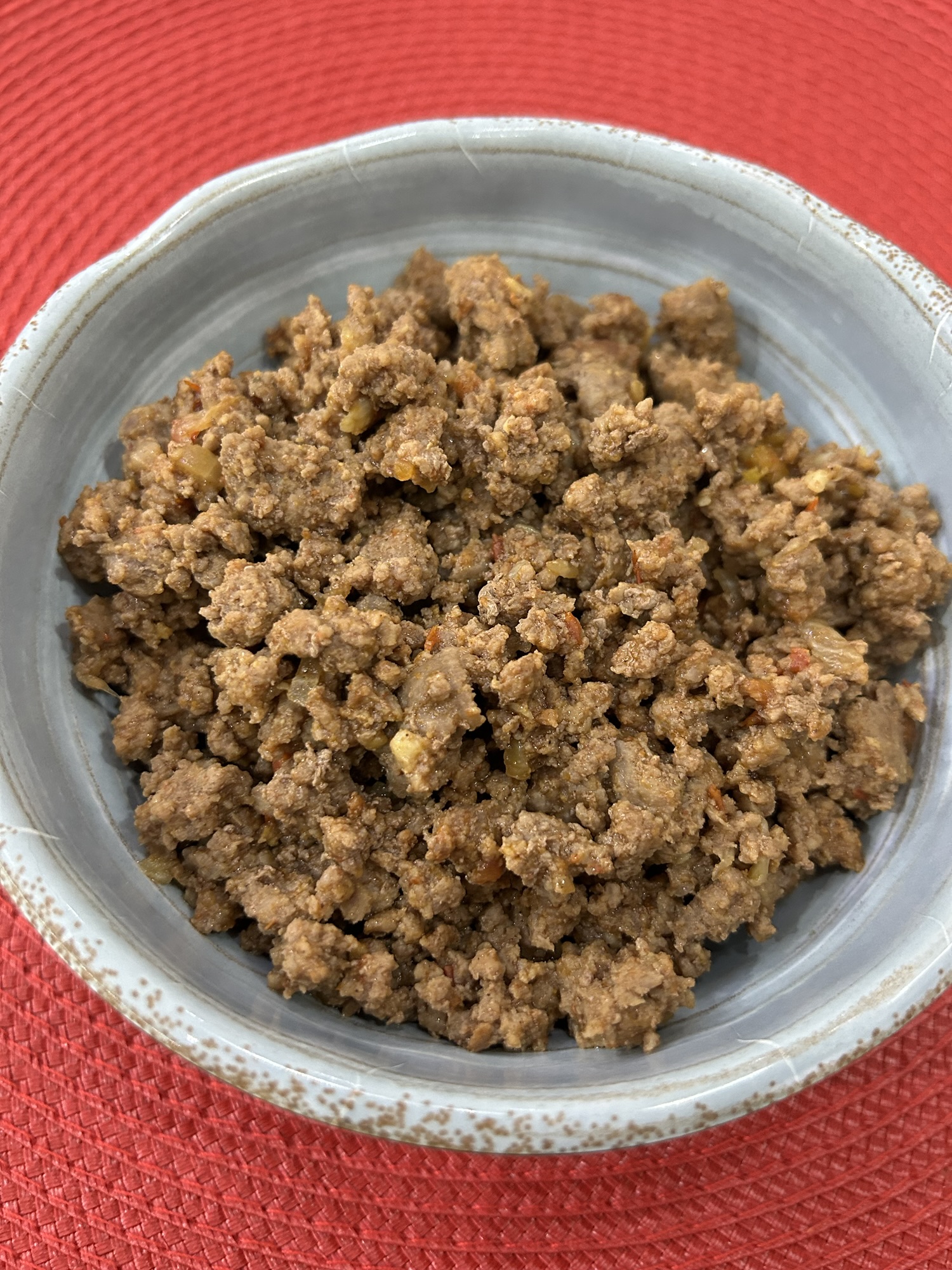 Carne moída molhadinha
